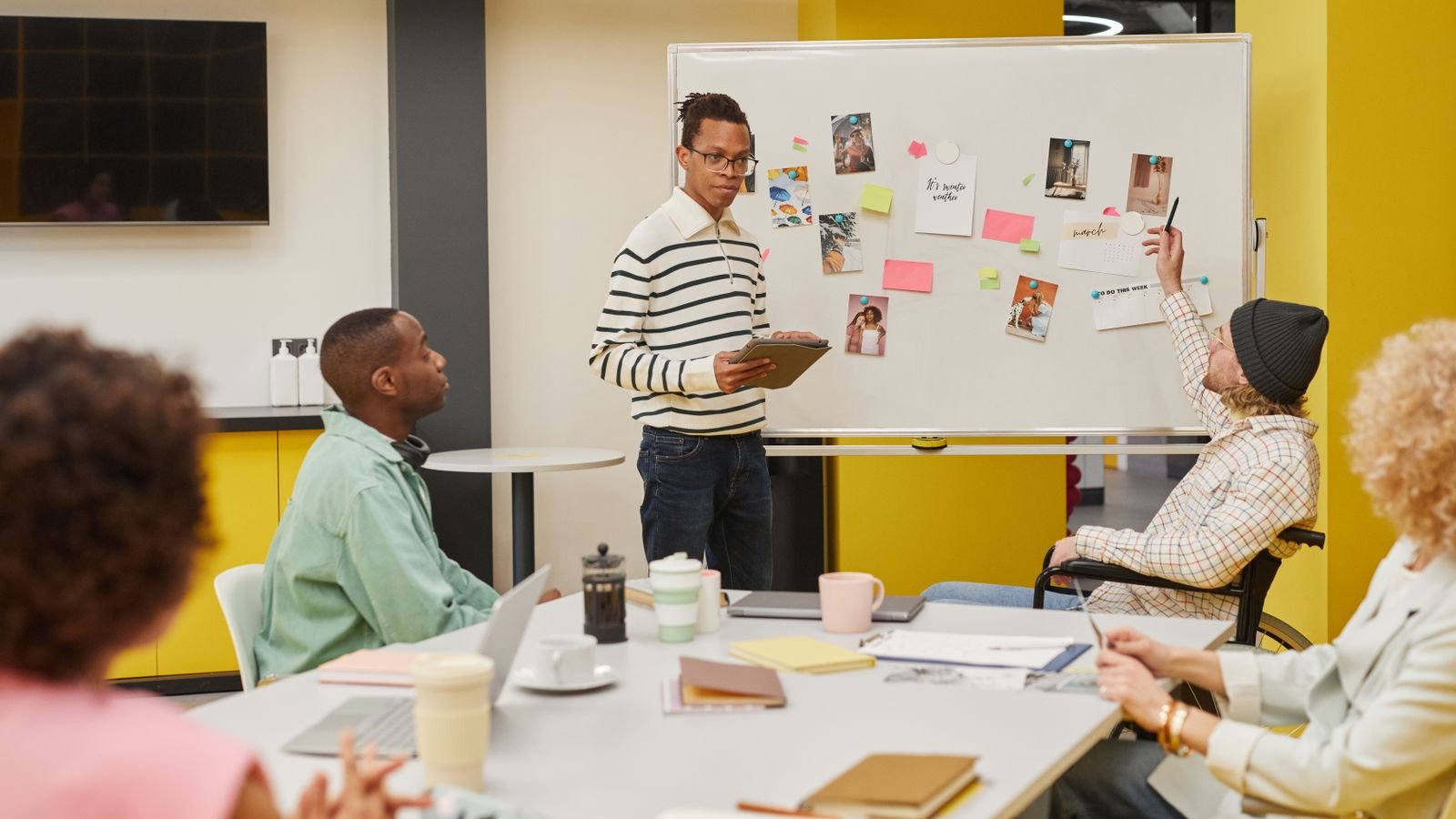Trainer leading a hands-on workshop